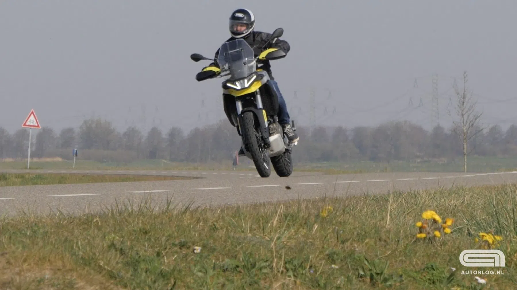 Aprilia Tuareg 660 rijtest