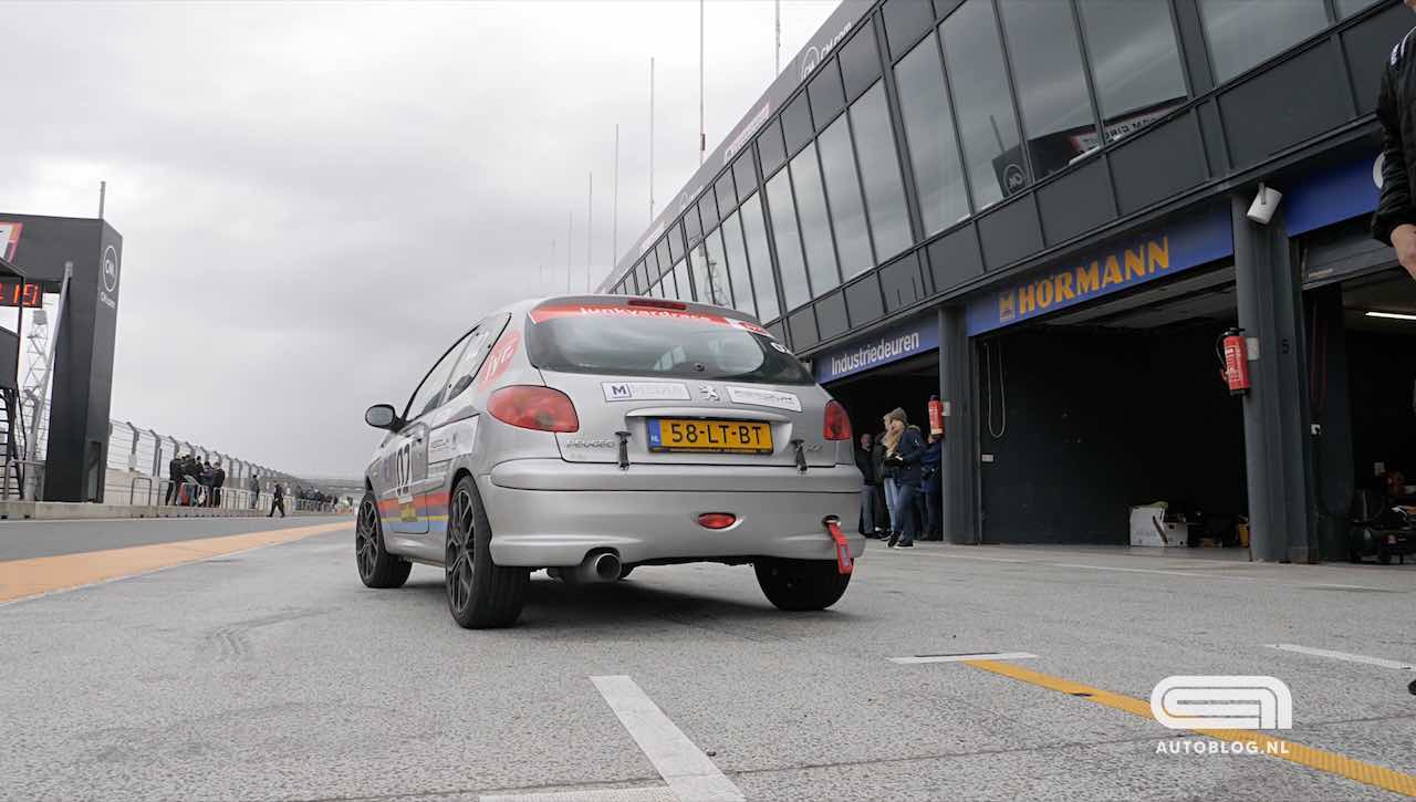 Junkyardrace XIII: problemen met de 206 GTI