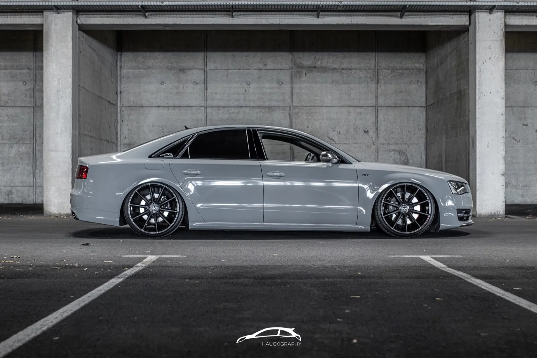 oude Audi S8