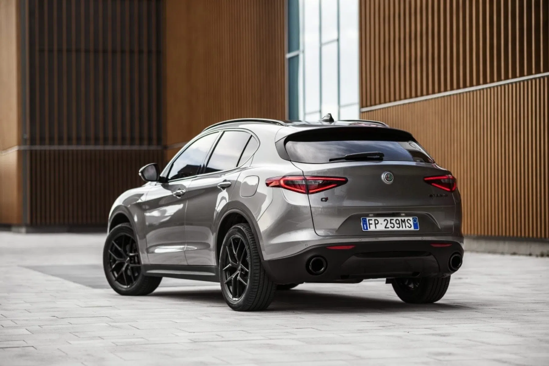 Premium diesel SUV