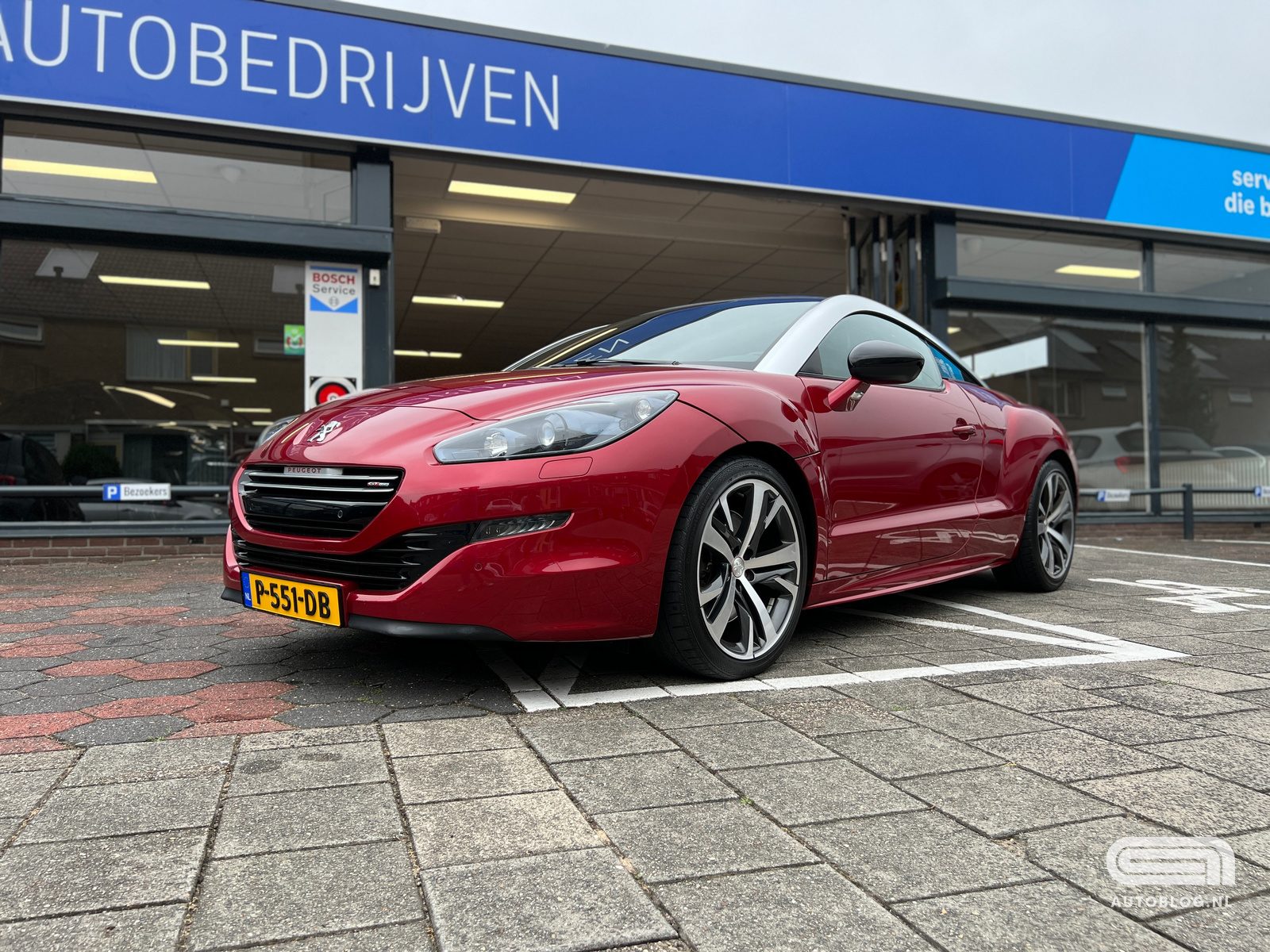 Peugeot RCZ