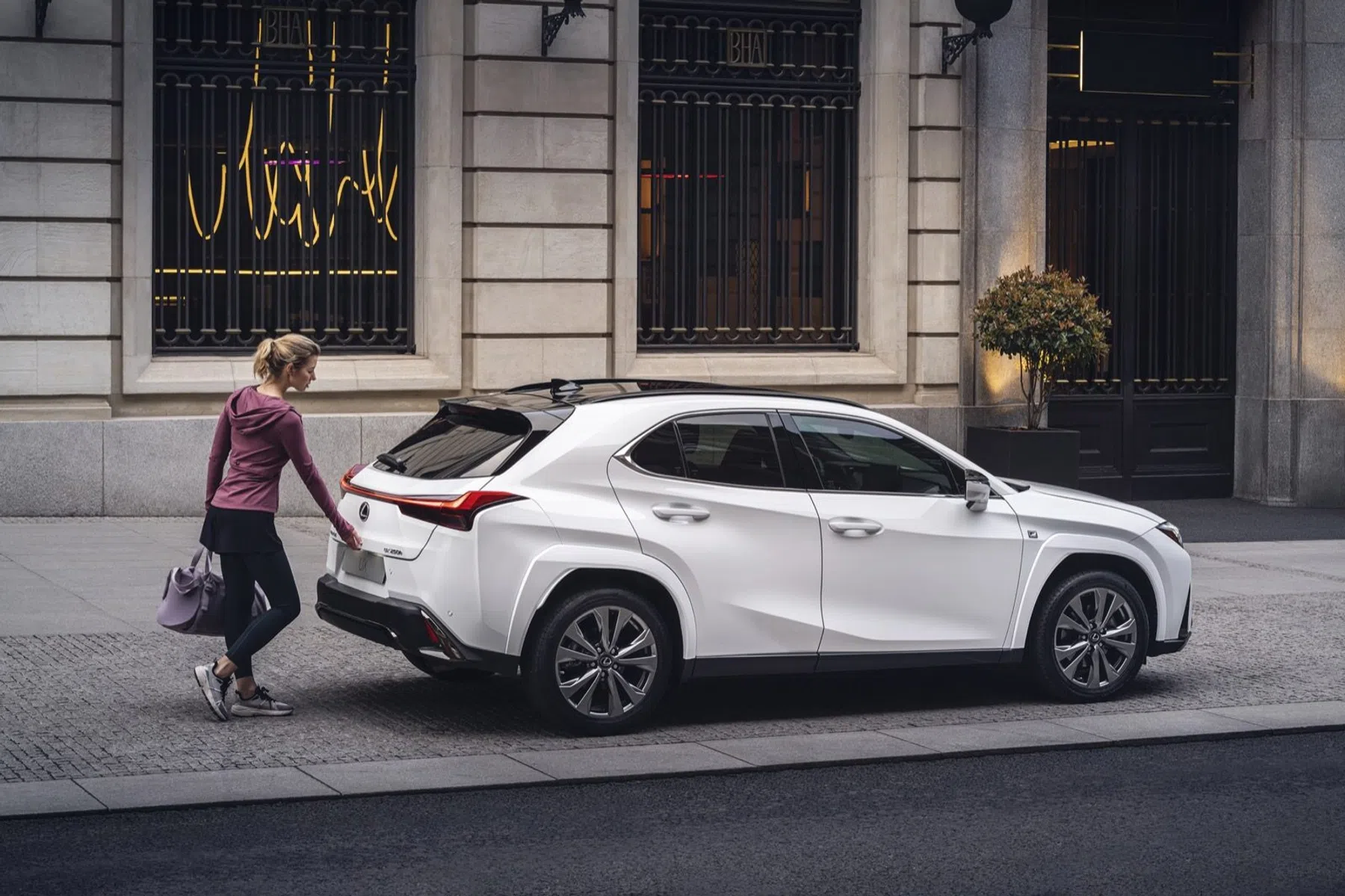 Lexus UX