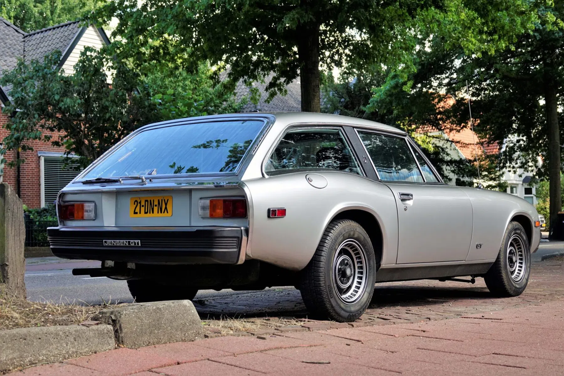 Autoblog Spot van de Week: Jensen GT