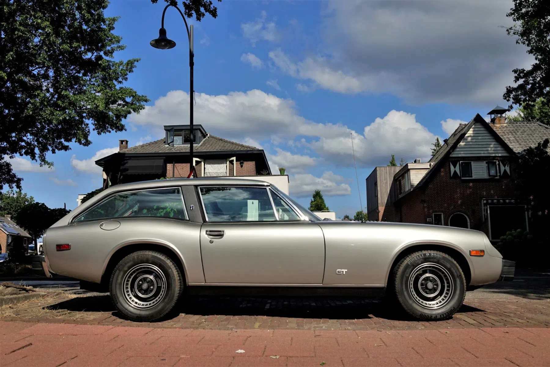 Autoblog Spot van de Week: Jensen GT