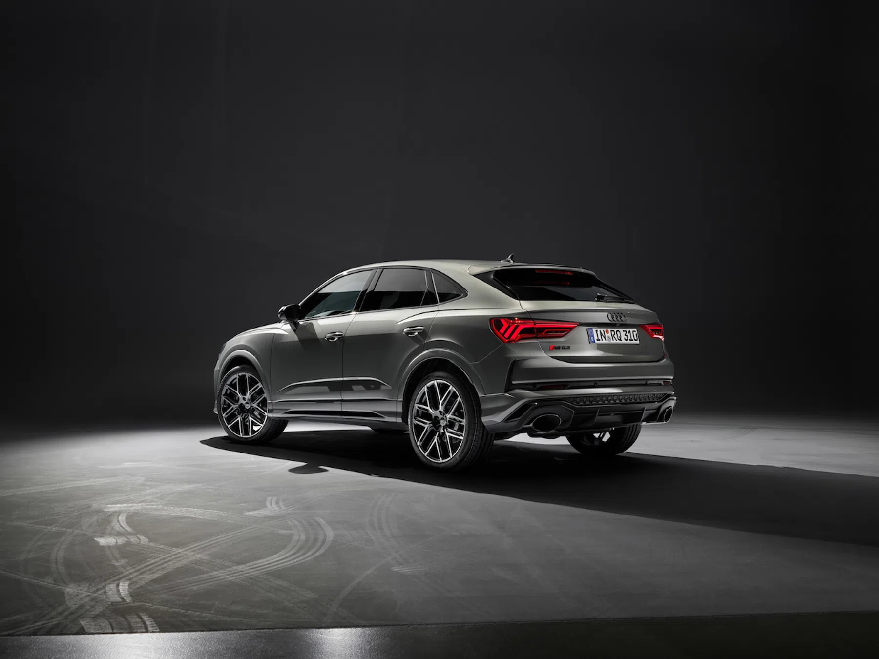 Audi RS Q3 Edition 10