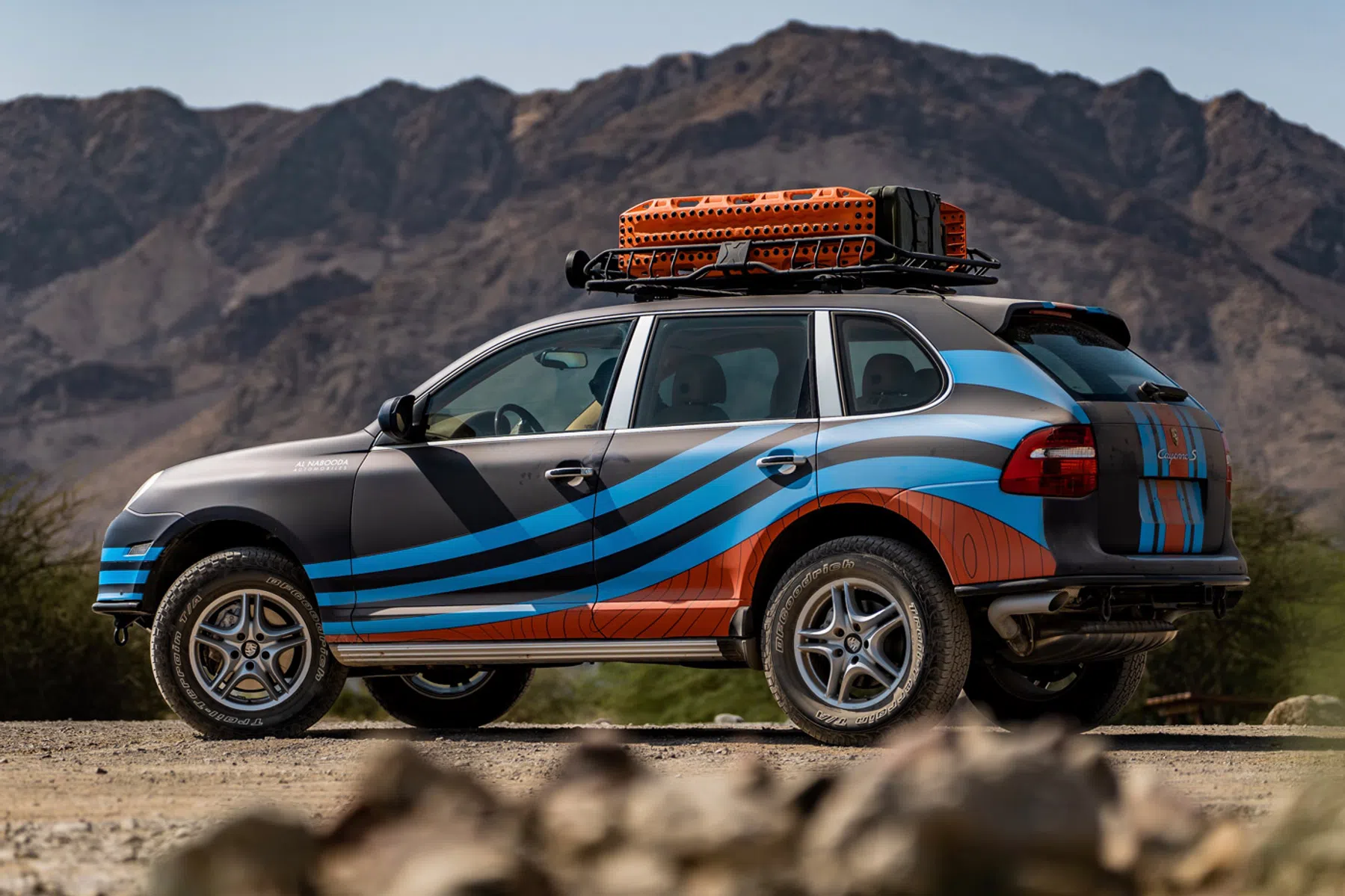 Porsche Cayenne restomod