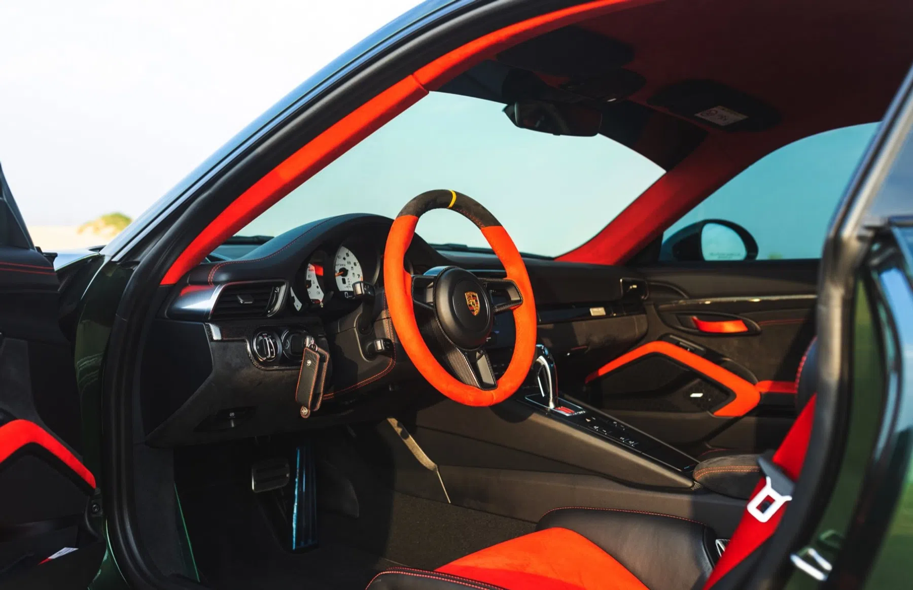 donkergroene 911 GT2 RS