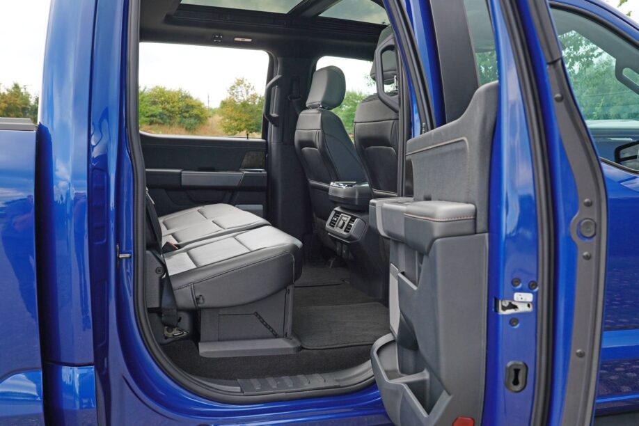 Ford F-150 Lightning - rijtest en video