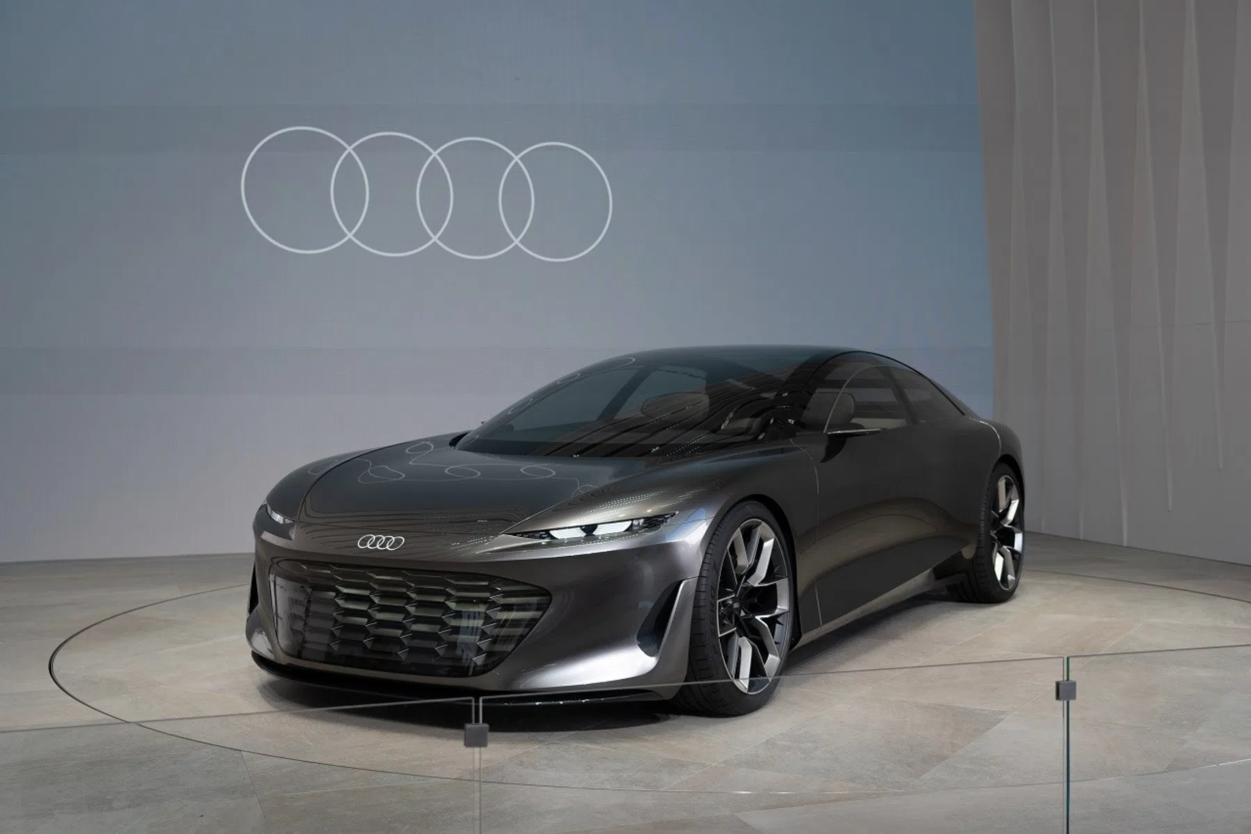 2024 Audi A8