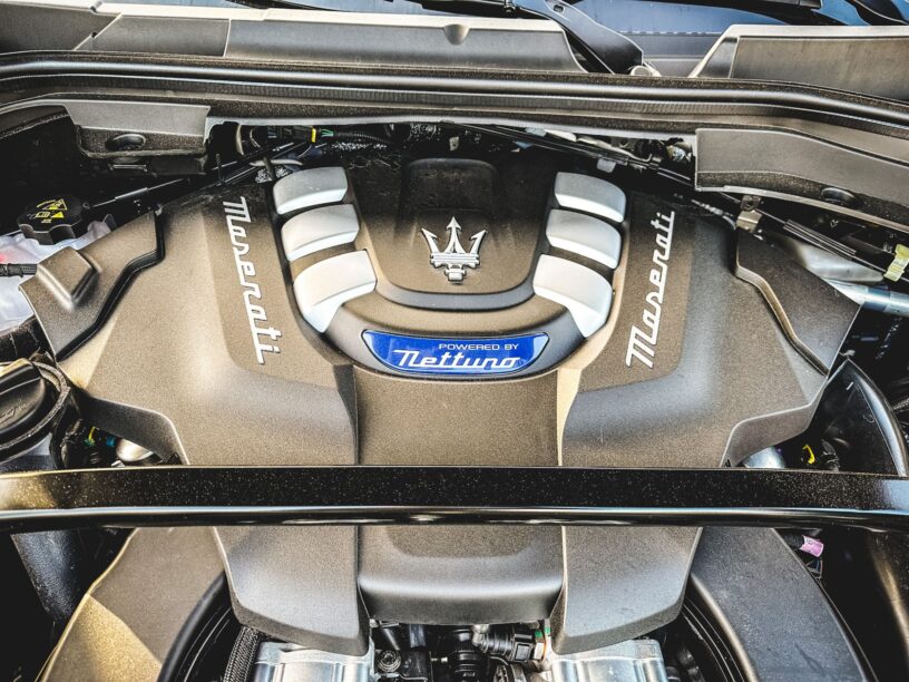 Nettuno V6 in Maserati Grecale Trofeo 