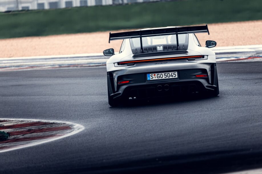Porsche 911 GT3 RS - rijtest en video