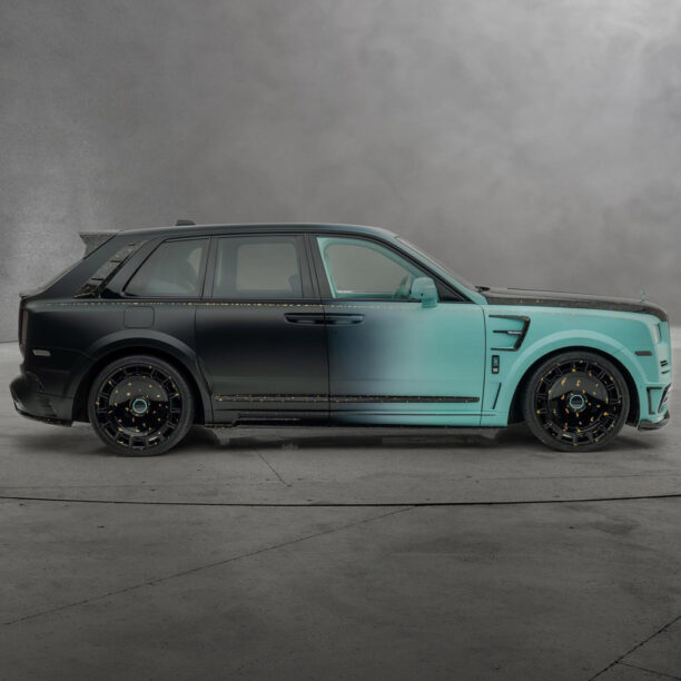 Mansory Rolls-Royce Cullinan met bladgoud