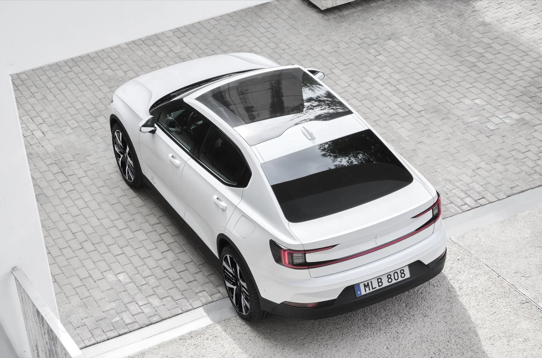 vernieuwde Polestar 2