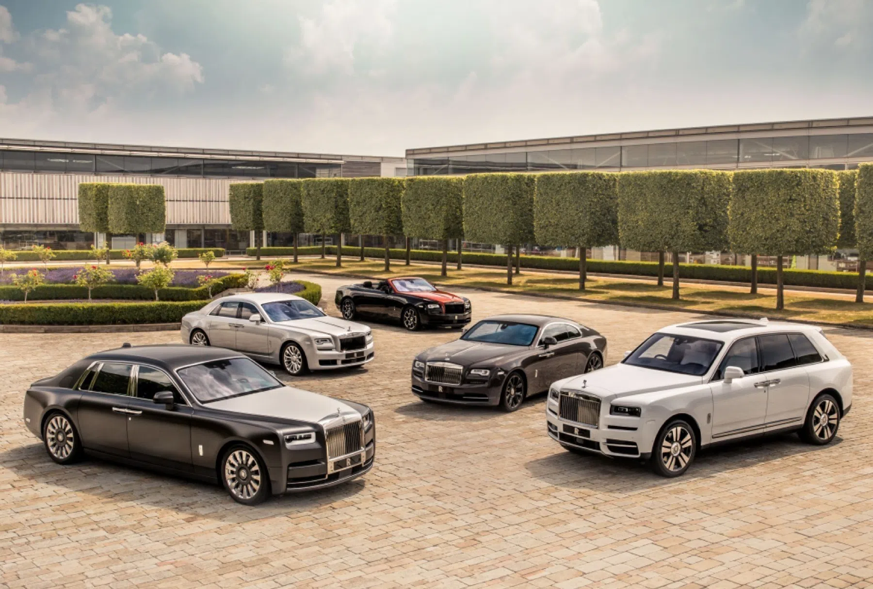 ontzettend veel Rolls-Royce