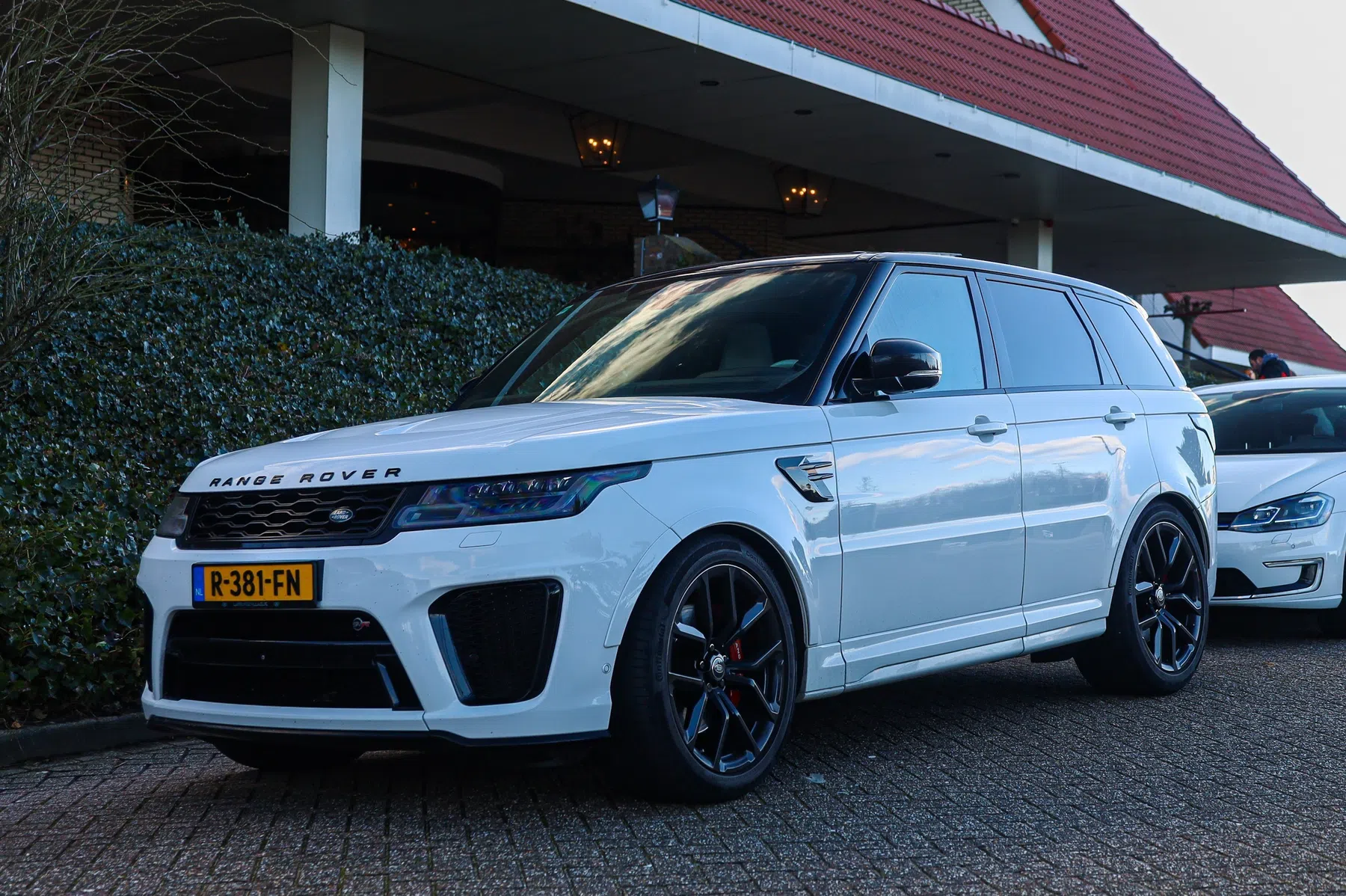 Range Rover SVR