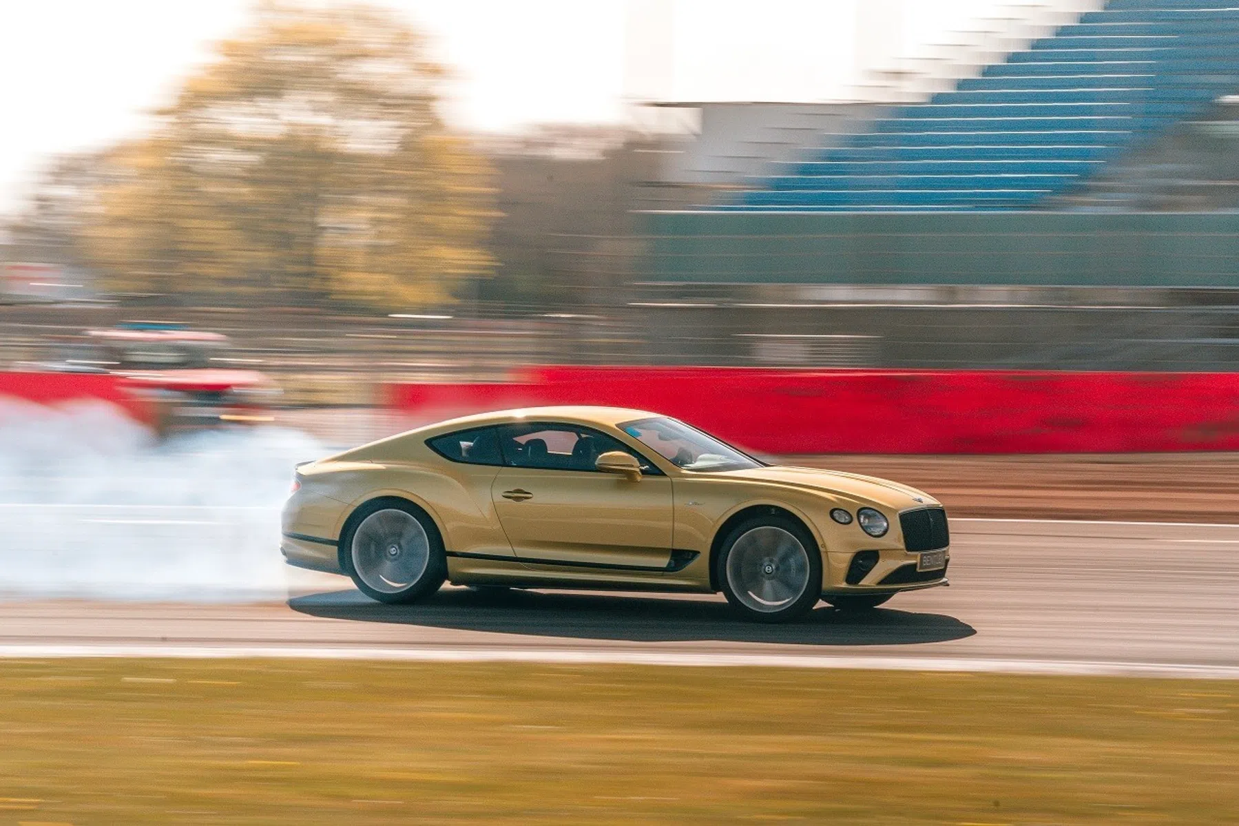 Bentley W12 motor productie stopt met Batur