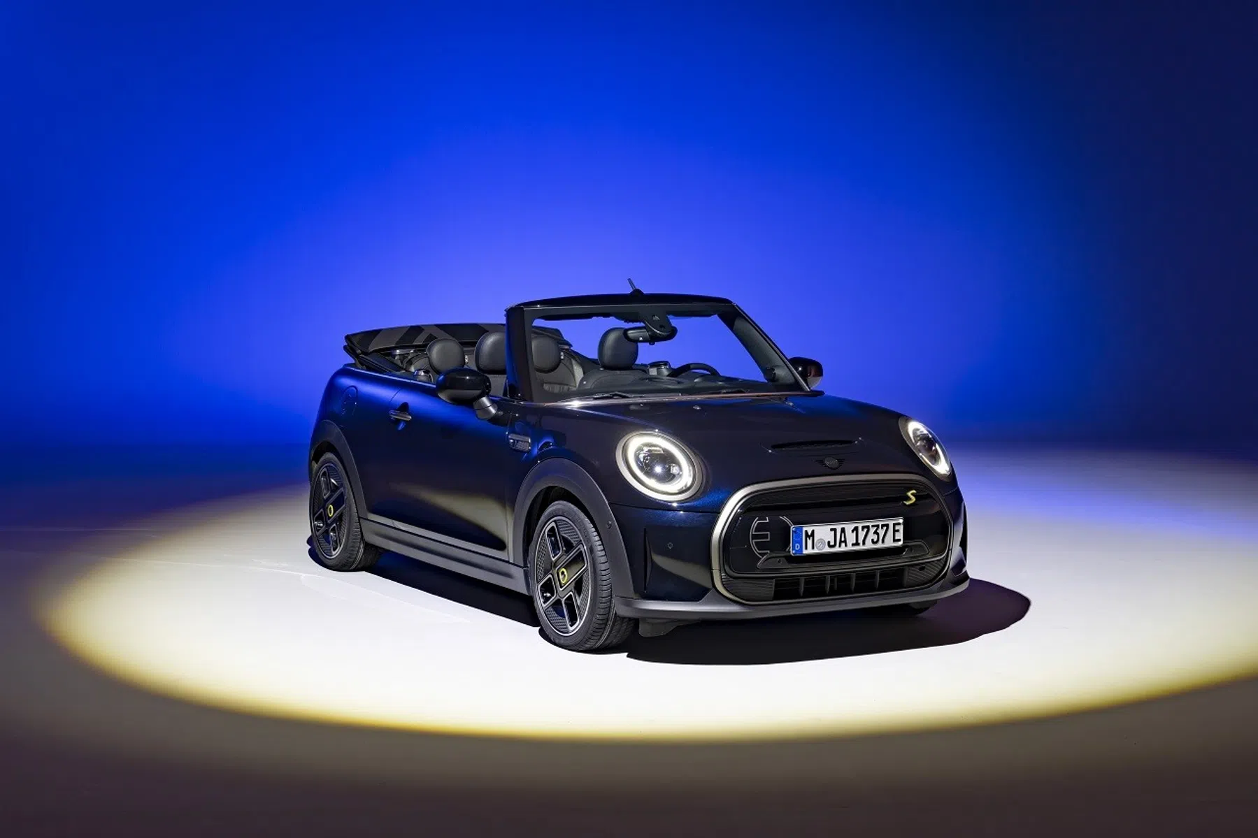Elektrische cabrio MINI