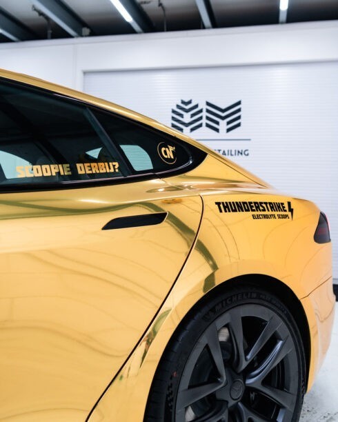 Joel Beukers Tesla Model S Plaid