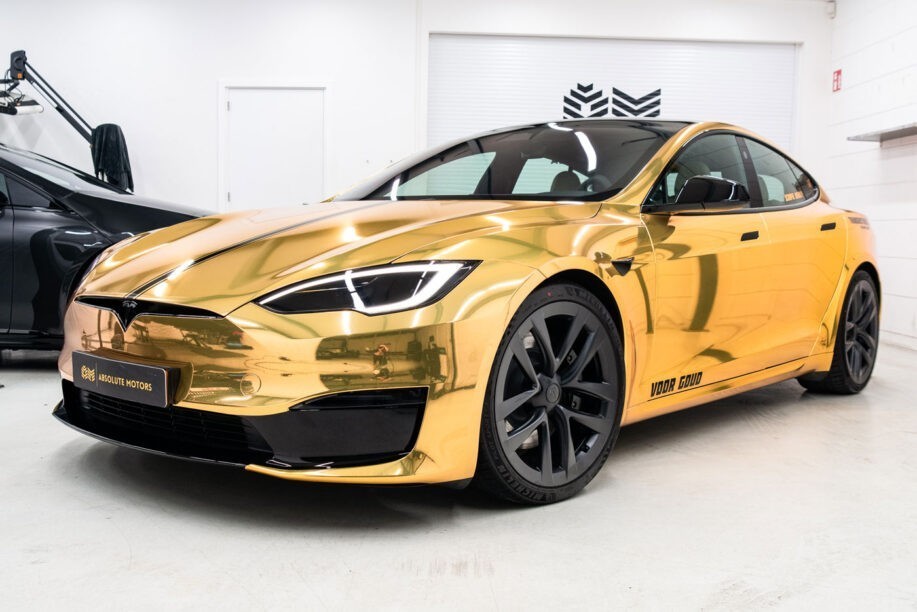 Joel Beukers Tesla Model S Plaid