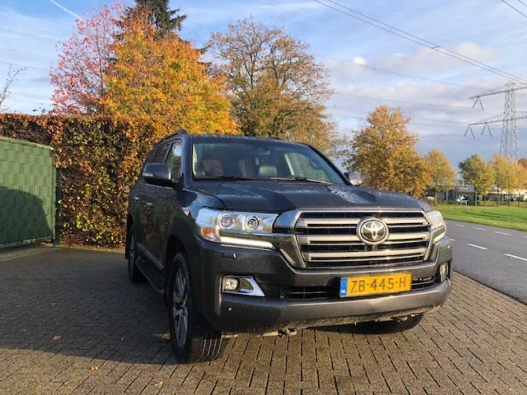 Deze Land Cruiser V8
