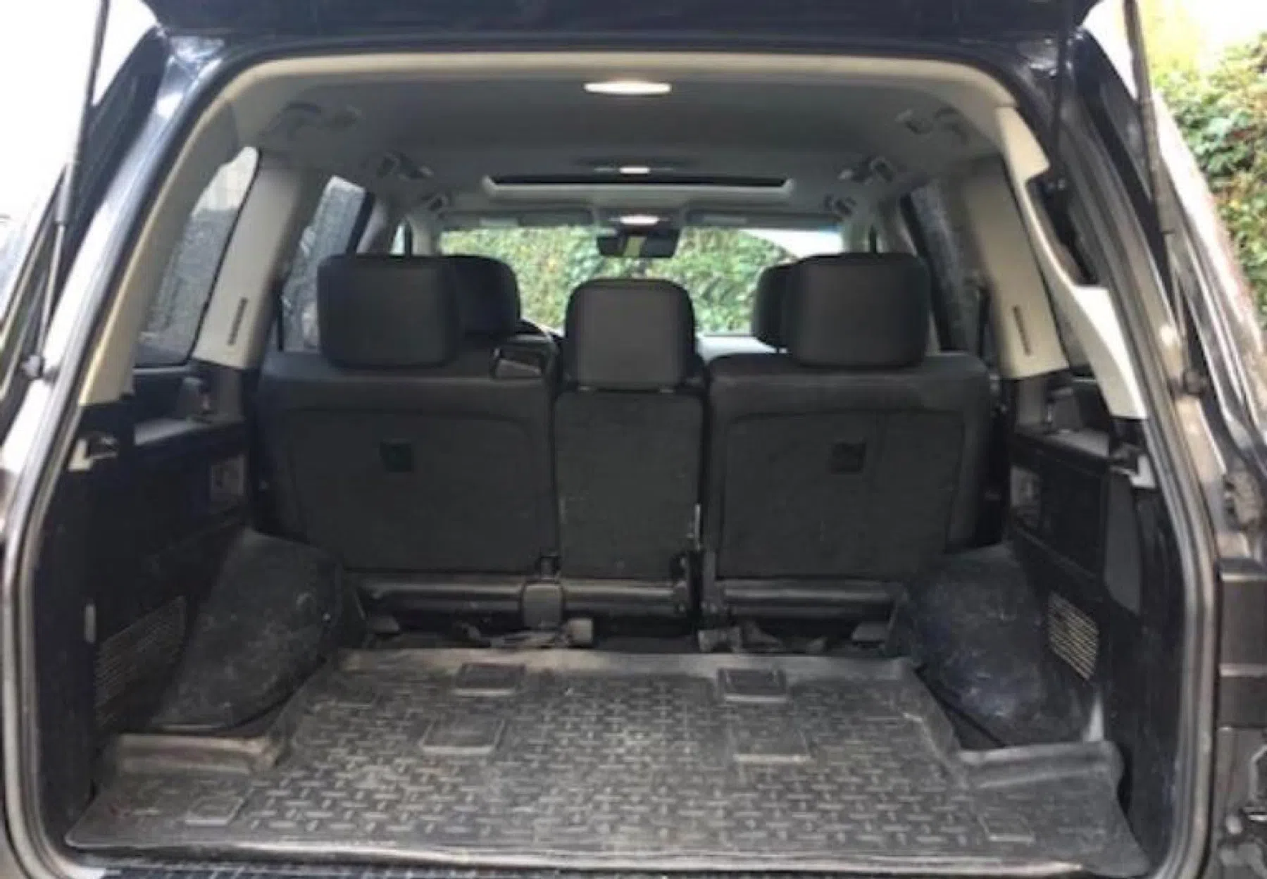 Deze Land Cruiser V8