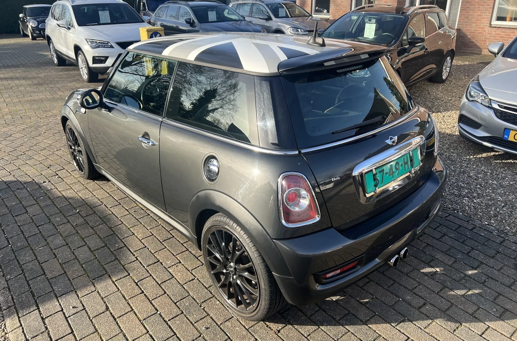 Autoblog Garage Mini Cooper