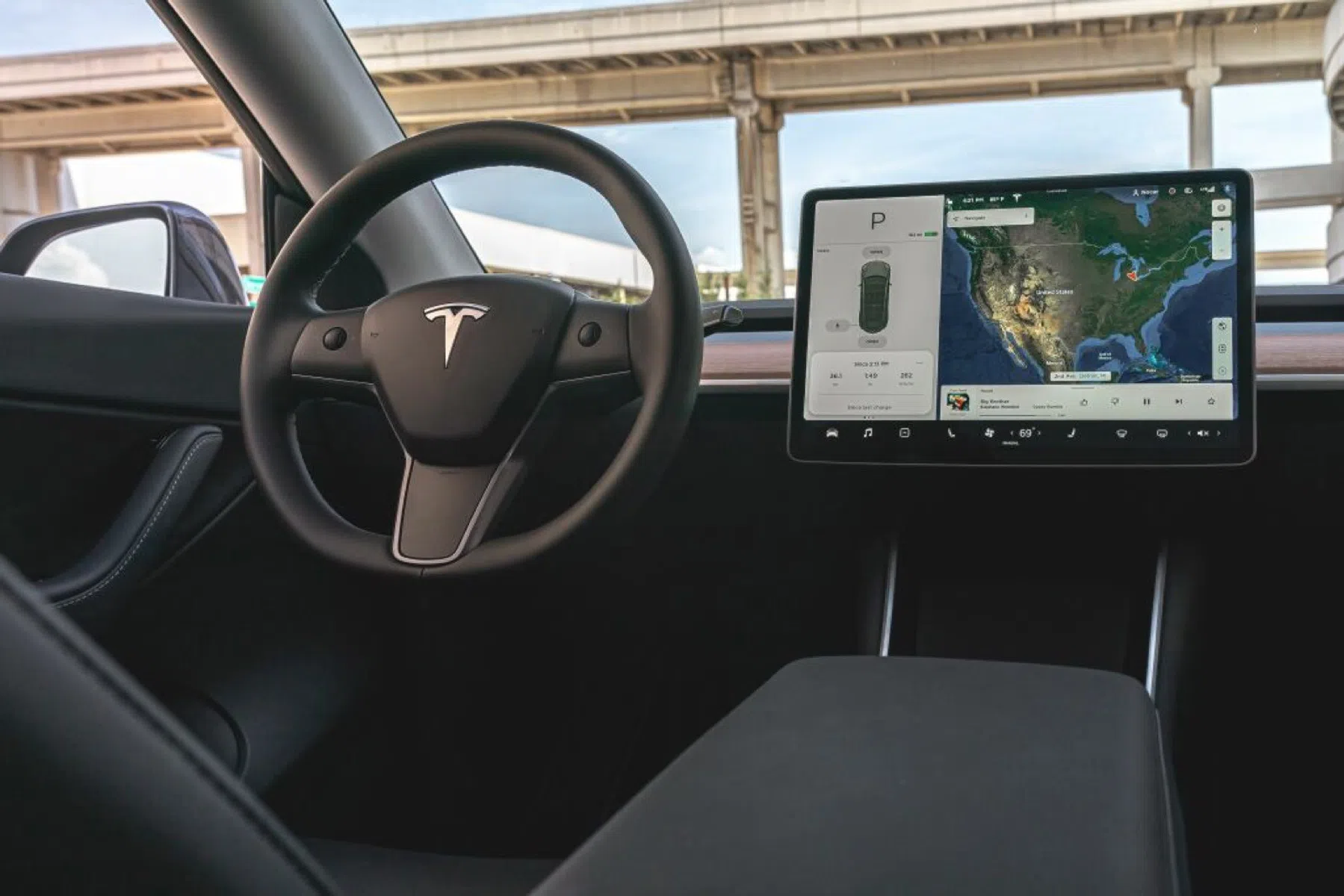 Nissan doet Tesla na