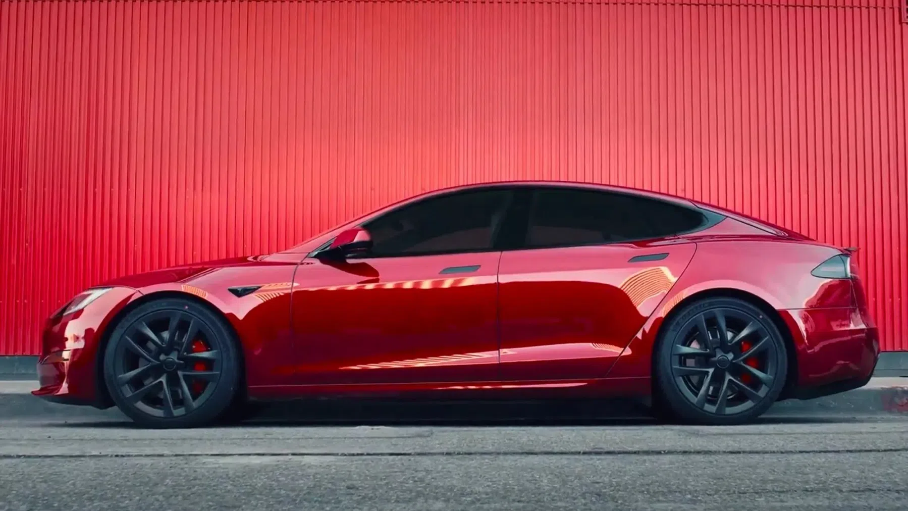 updates Tesla Model S