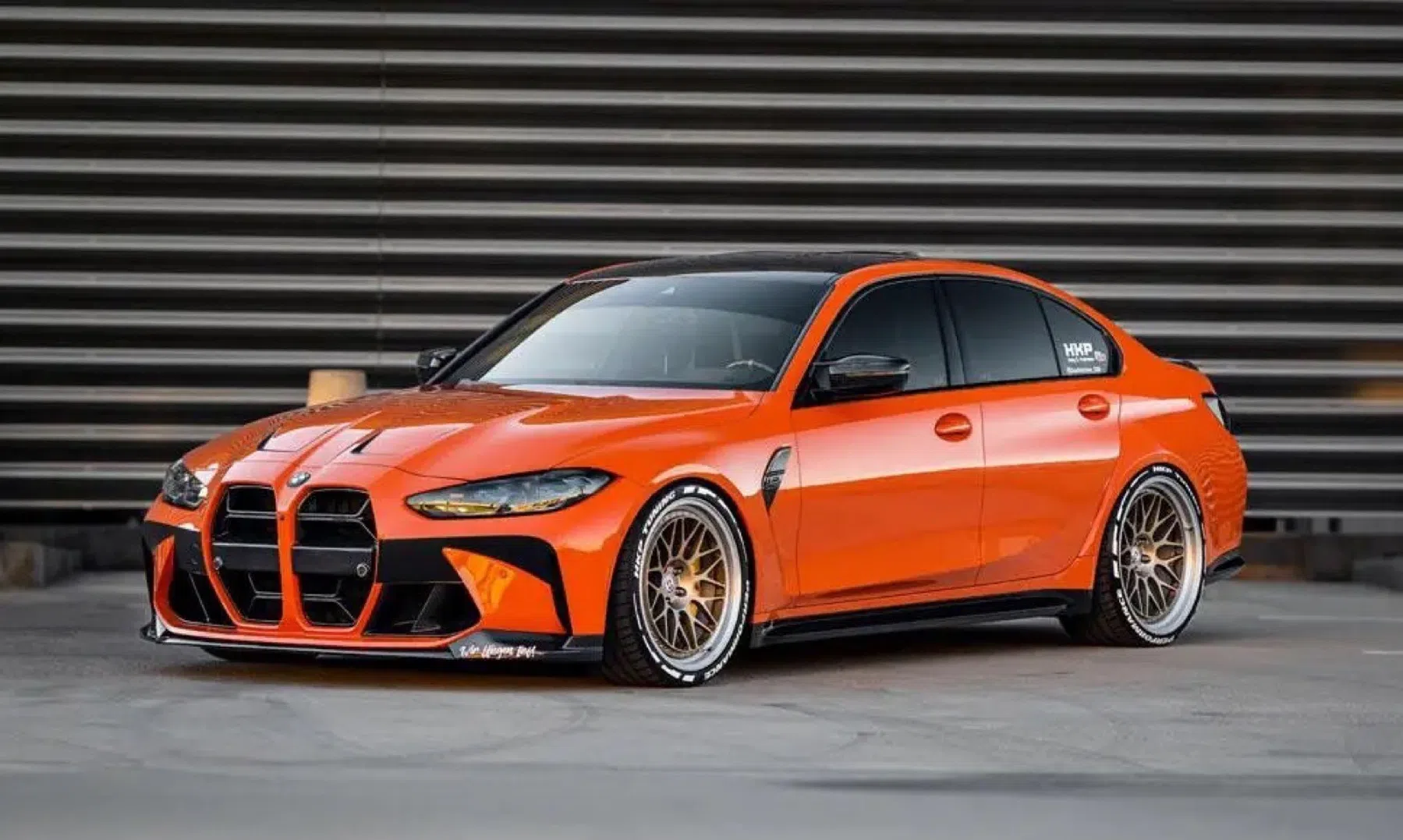 Oranje M3 met handbak
