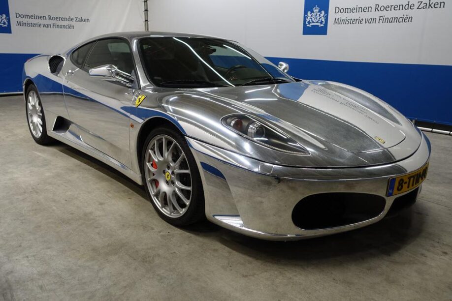 Ferrari F430 bij Domeinen