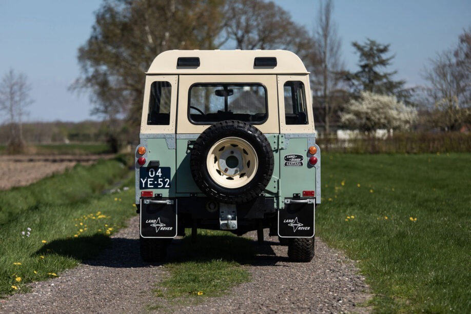 Land Rover Santana Series III