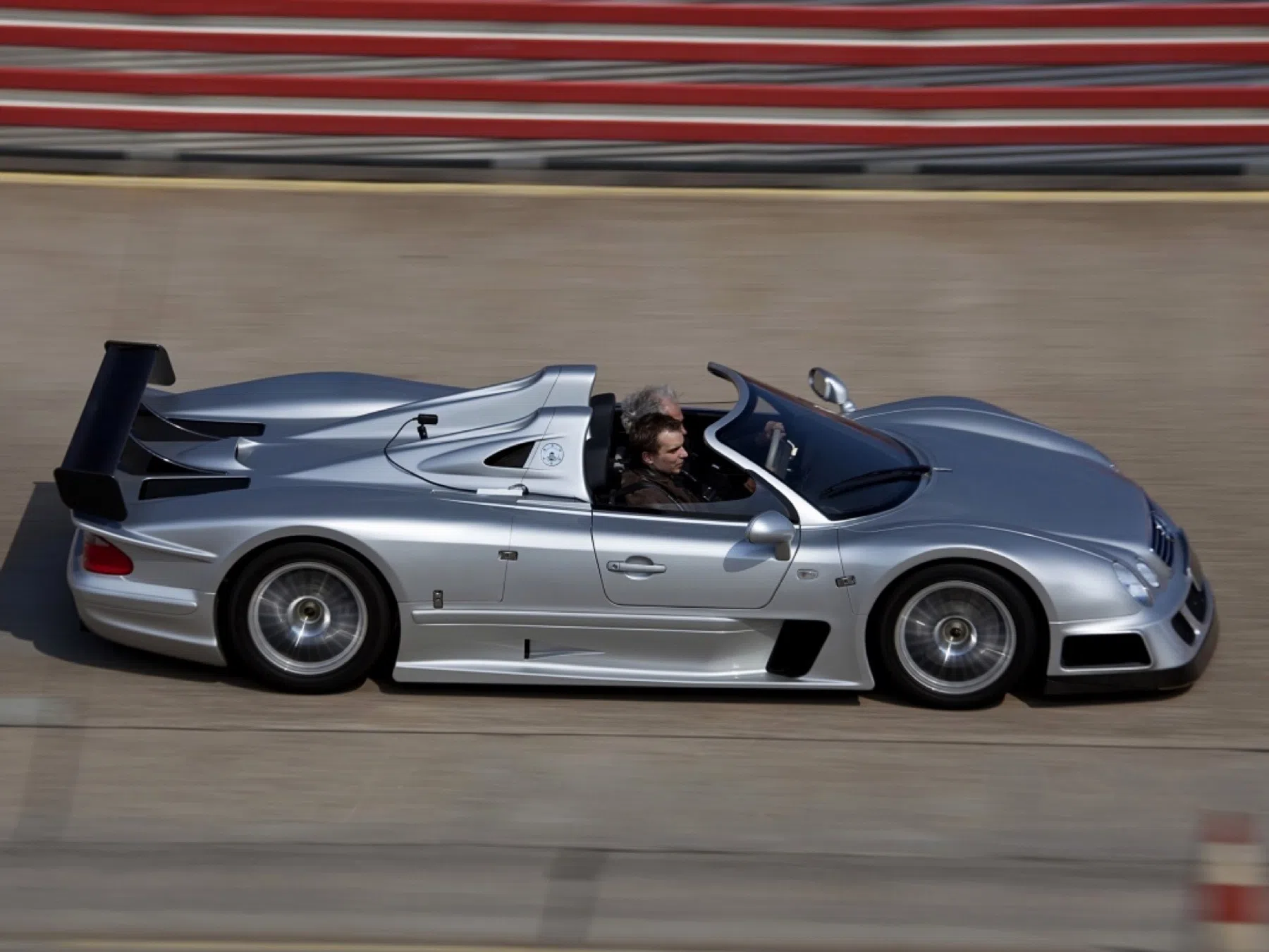 glorieuze roadsters met briljante motor