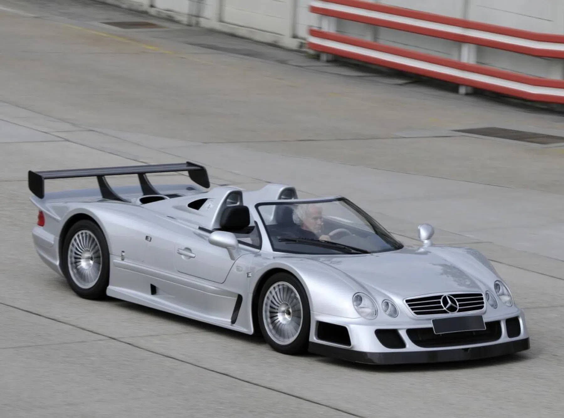 glorieuze roadsters met briljante motor