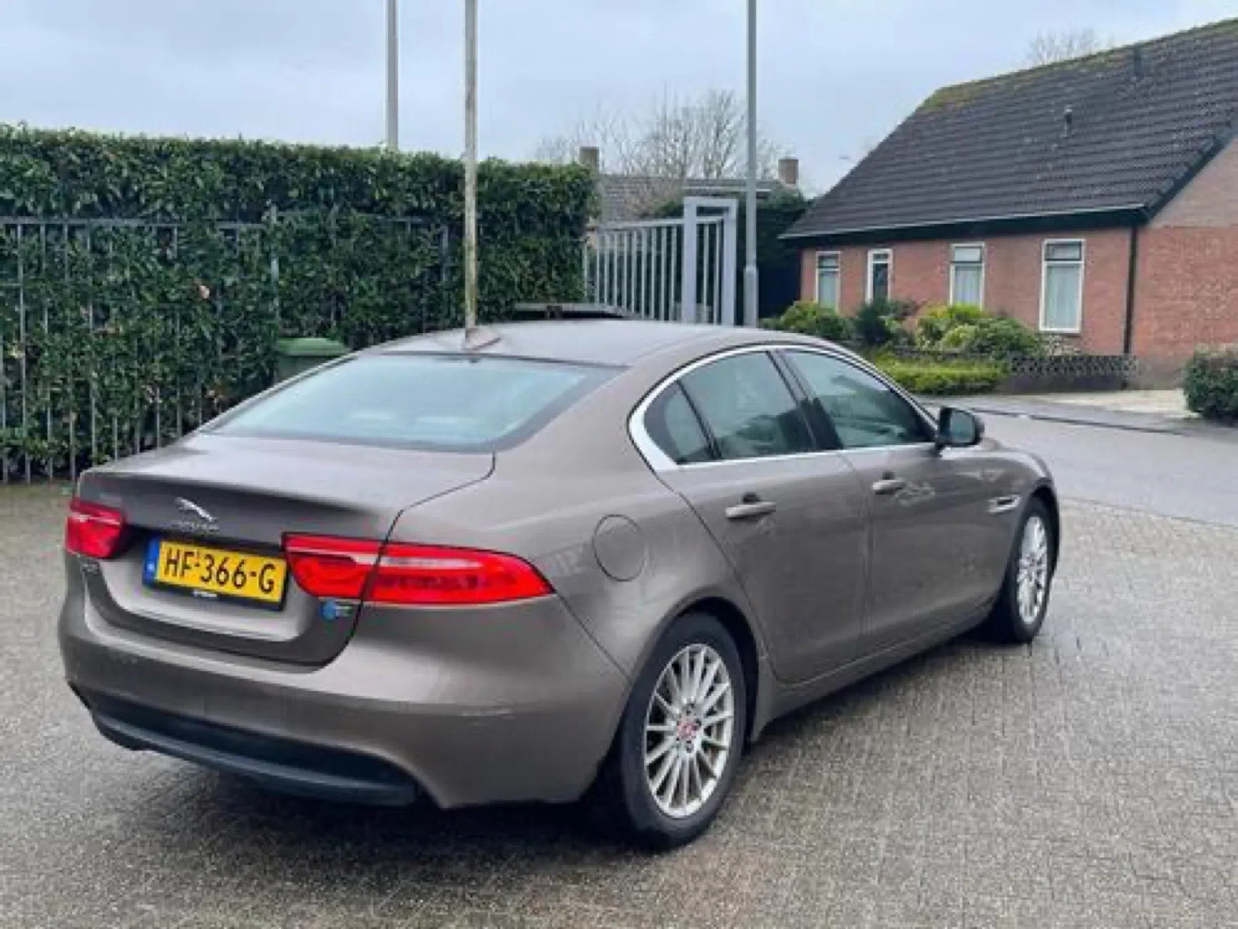 Jaguar XE occasions