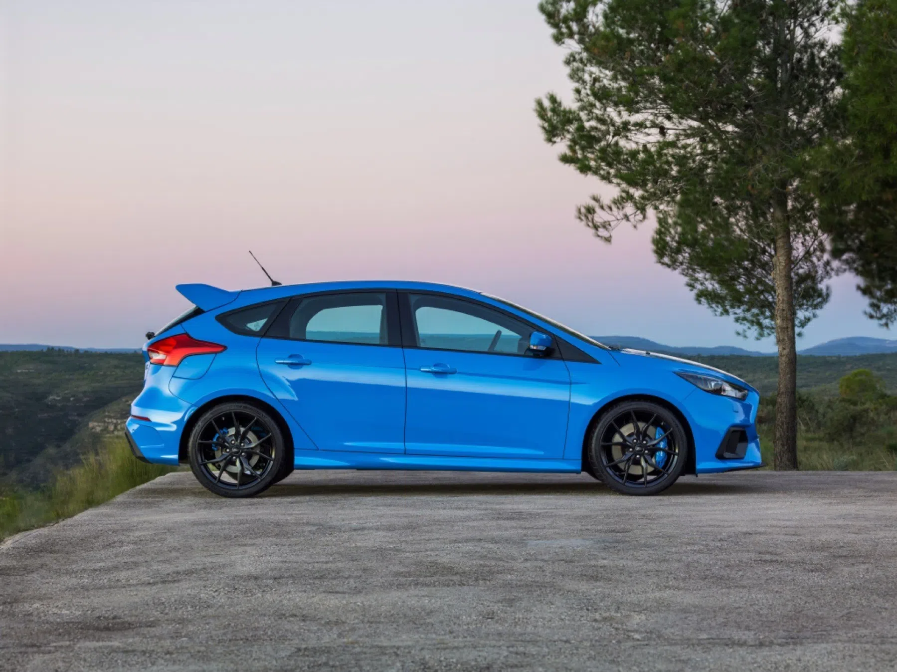 sportsedan voor trackdays