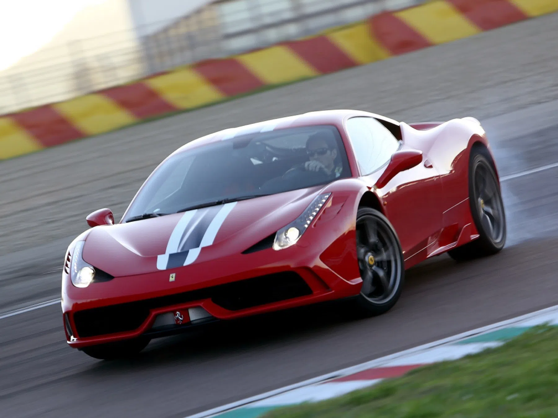 hardcore Ferrari's