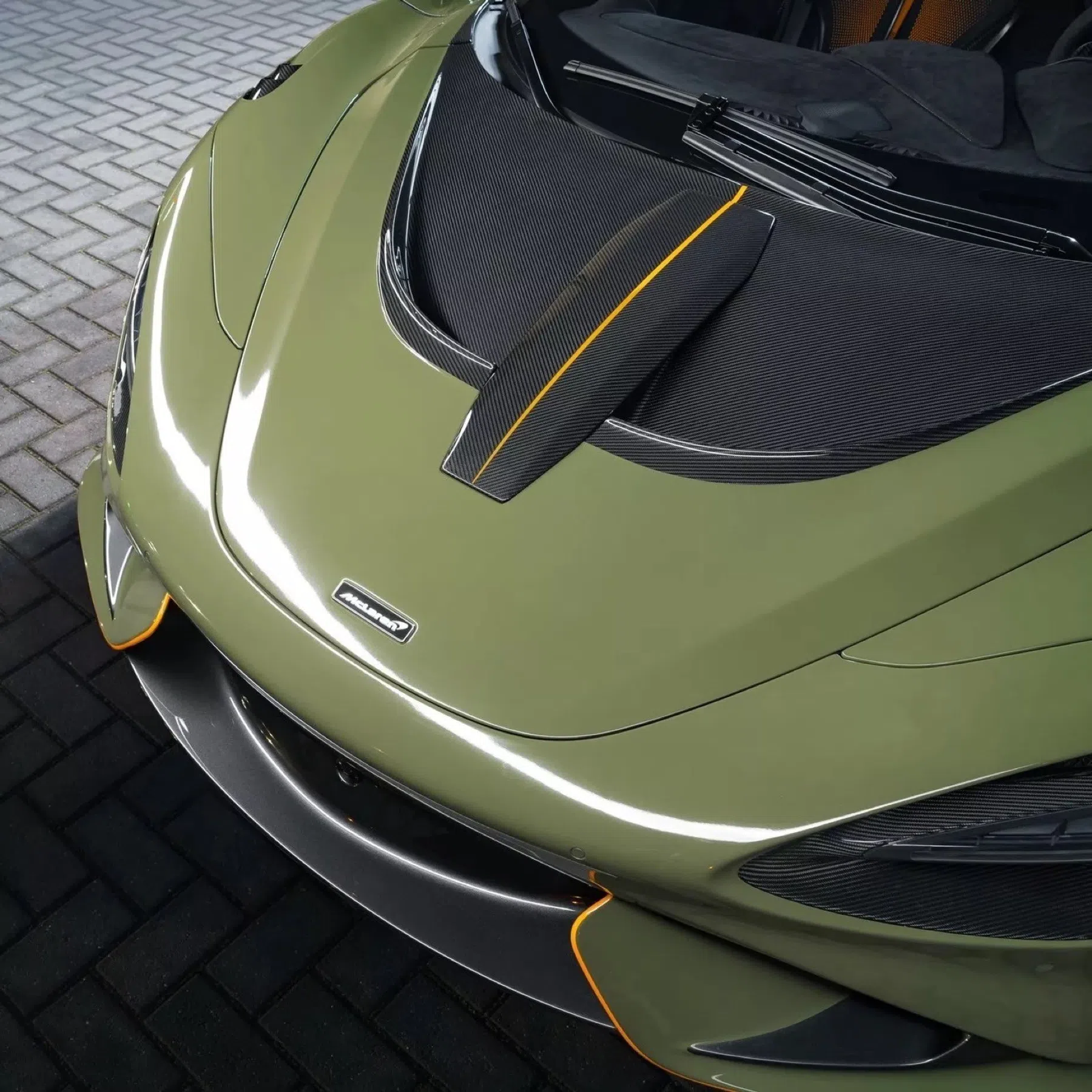 zeldzame supercar chiptunen