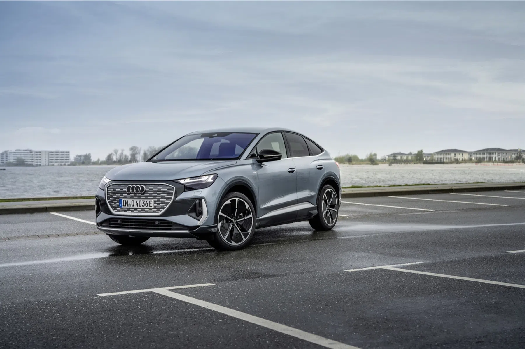 update Audi Q4