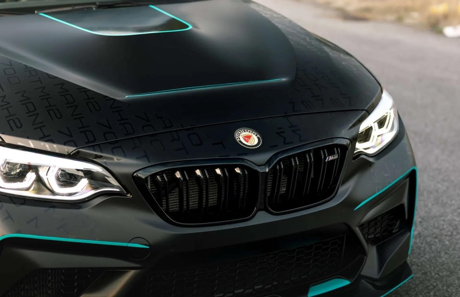 BMW M2 met mintgroene