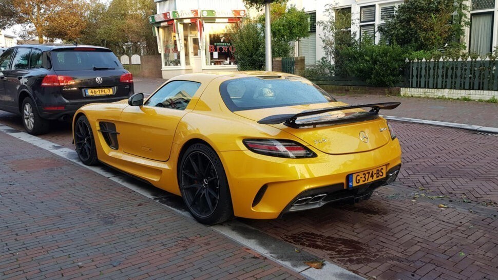 Mercedes SLS AMG Black Series gespot