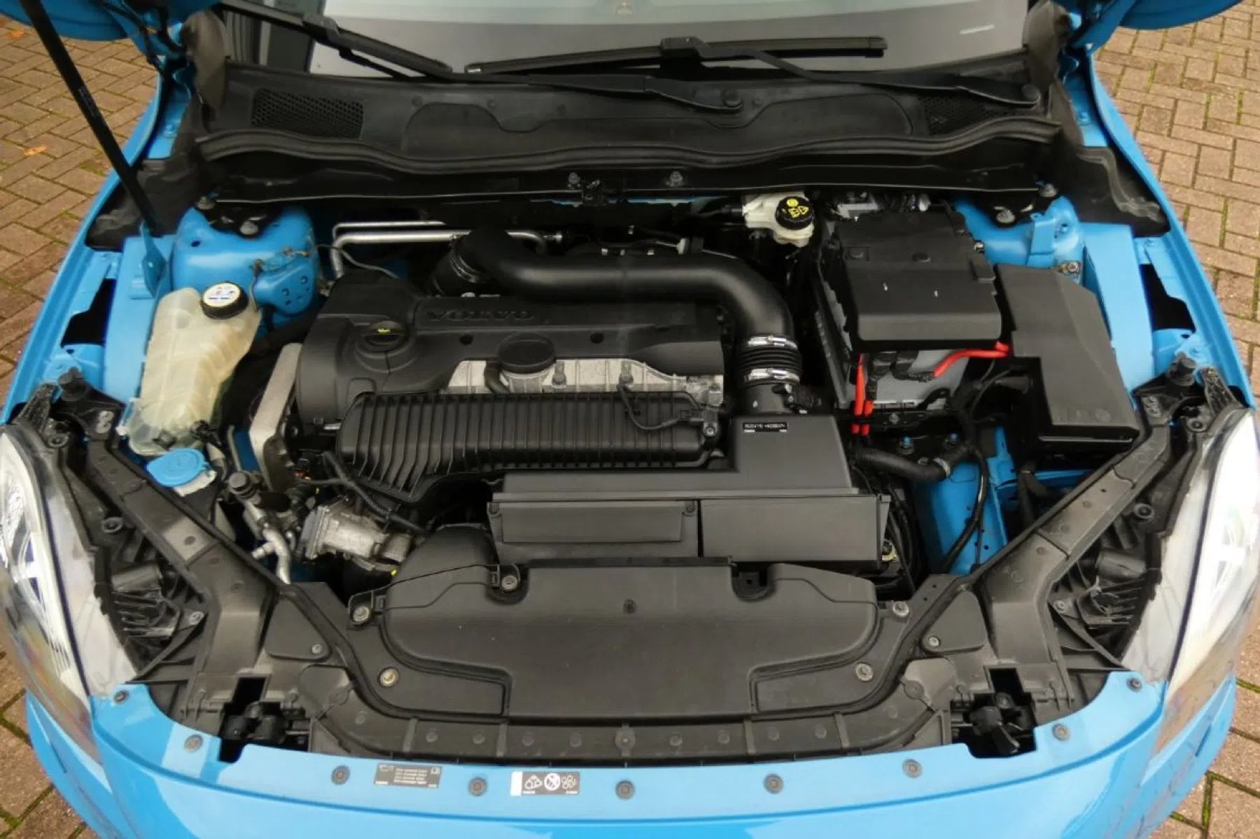 blauwe V40 vijfcilinder