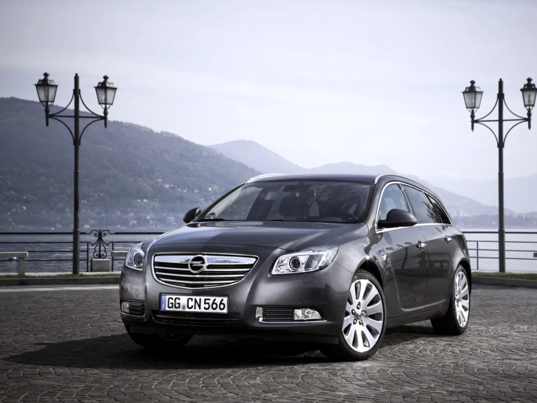 stationwagon met AWD en handbak 