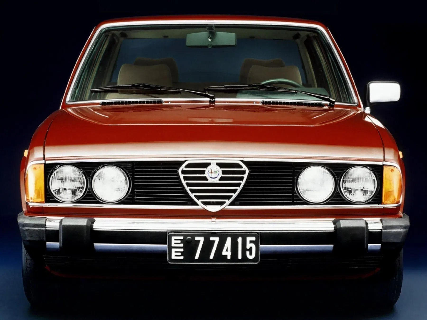 Ala Romeo Busso Busso V6: Geschiedenis en auto's die 'm hebben!