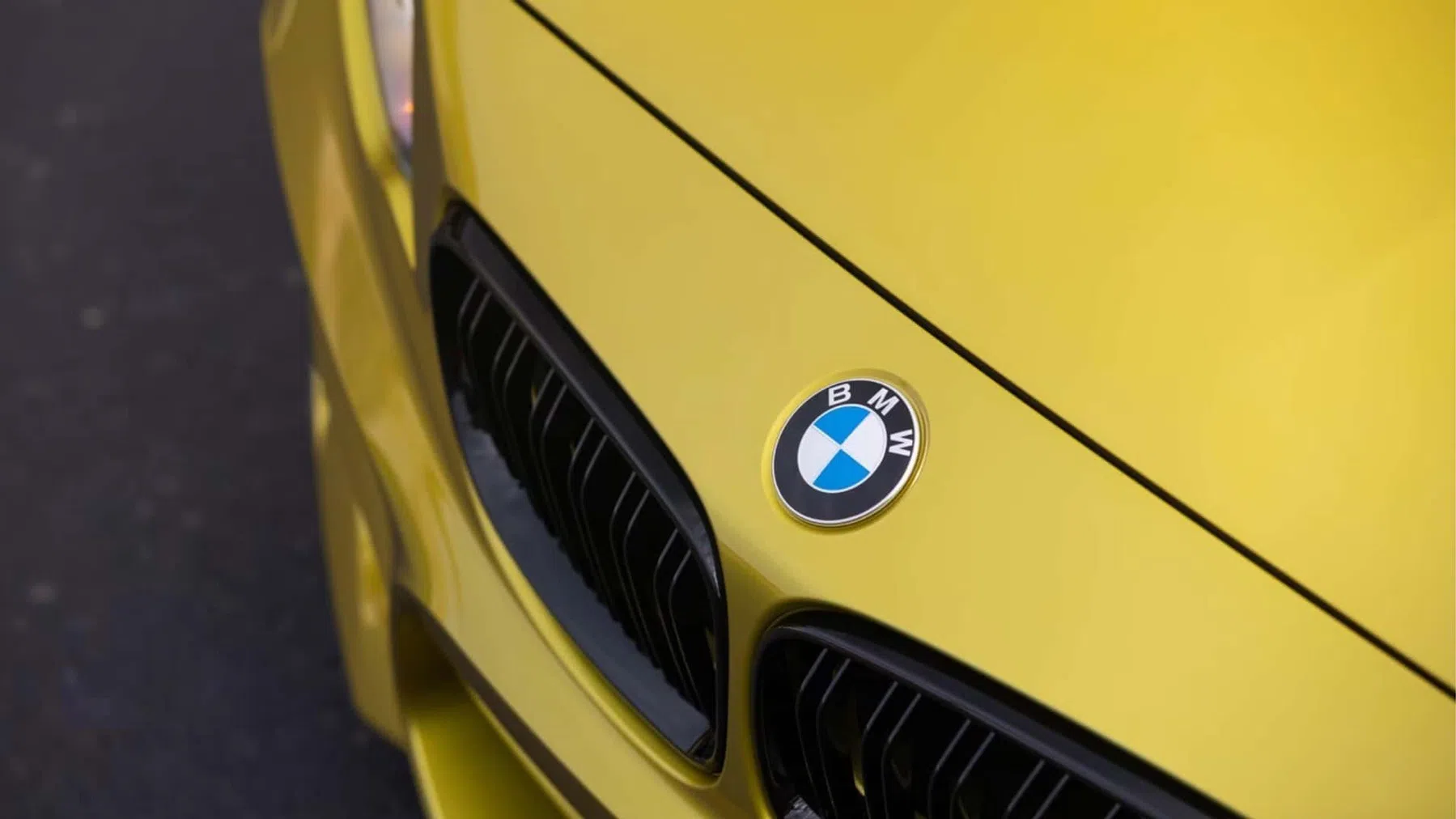 Austin Yellow BMW M2