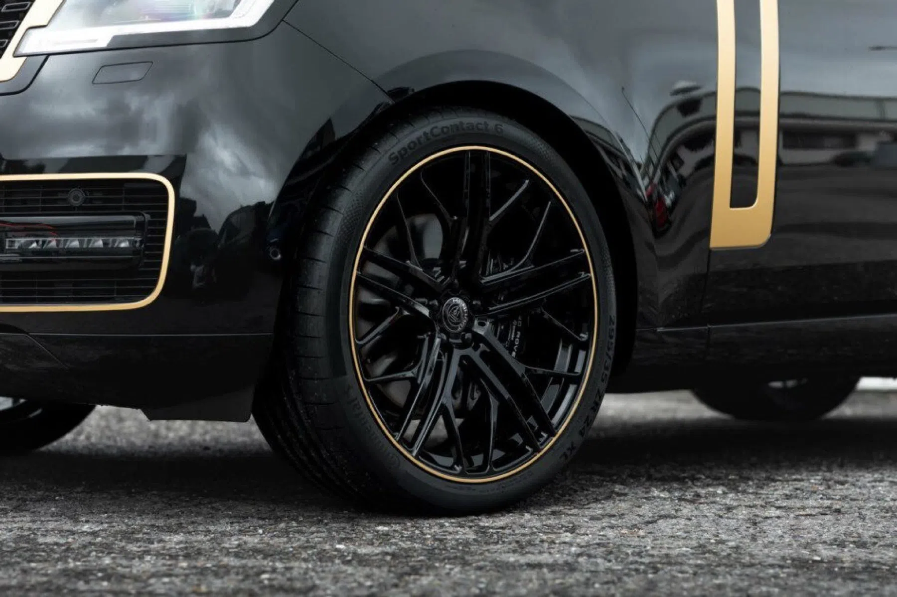Raval Rv650 Toch fouter dan verwacht: Range Rover RV650 Edition 01/01