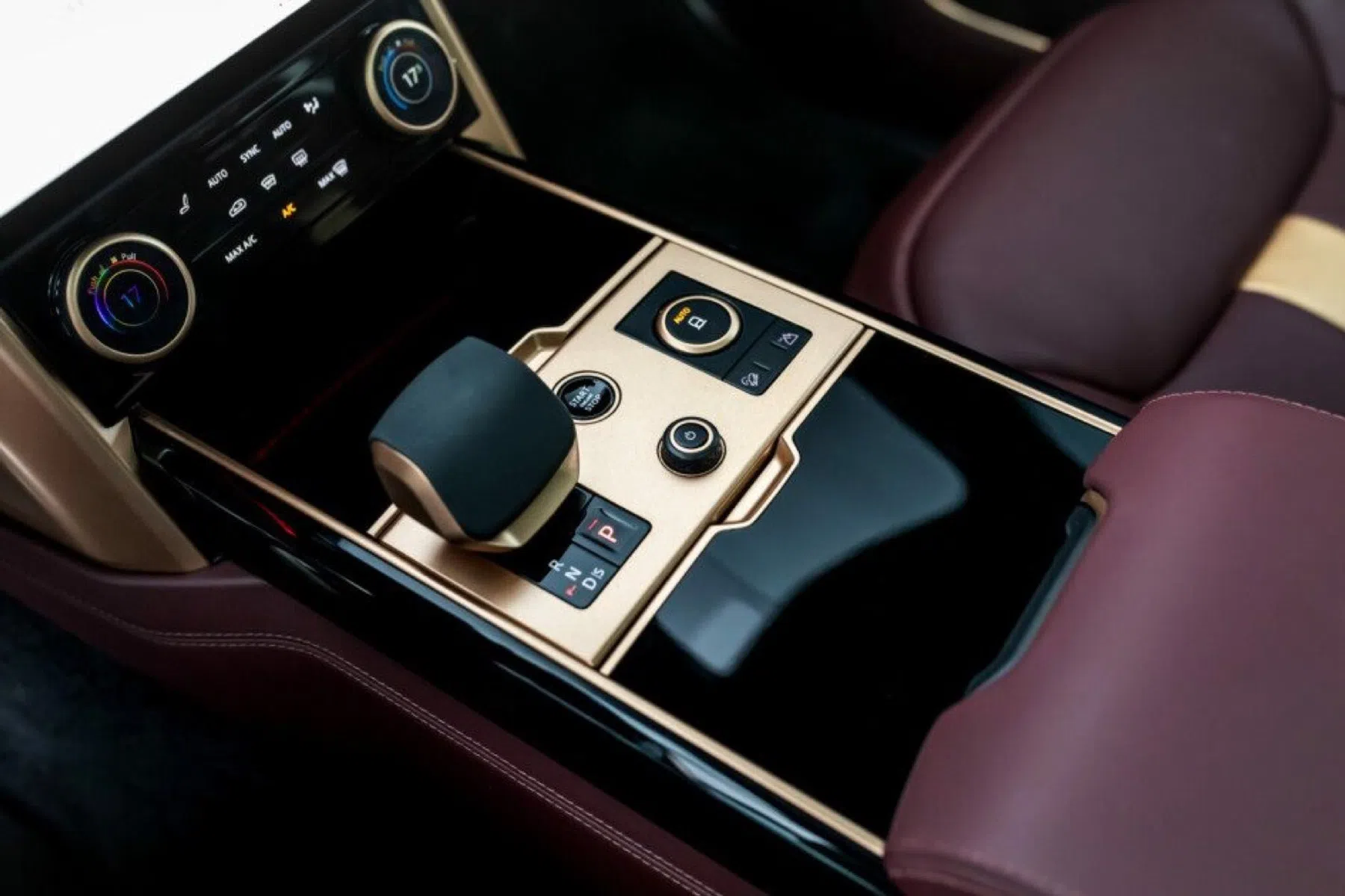 Raval Rv650 Toch fouter dan verwacht: Range Rover RV650 Edition 01/01