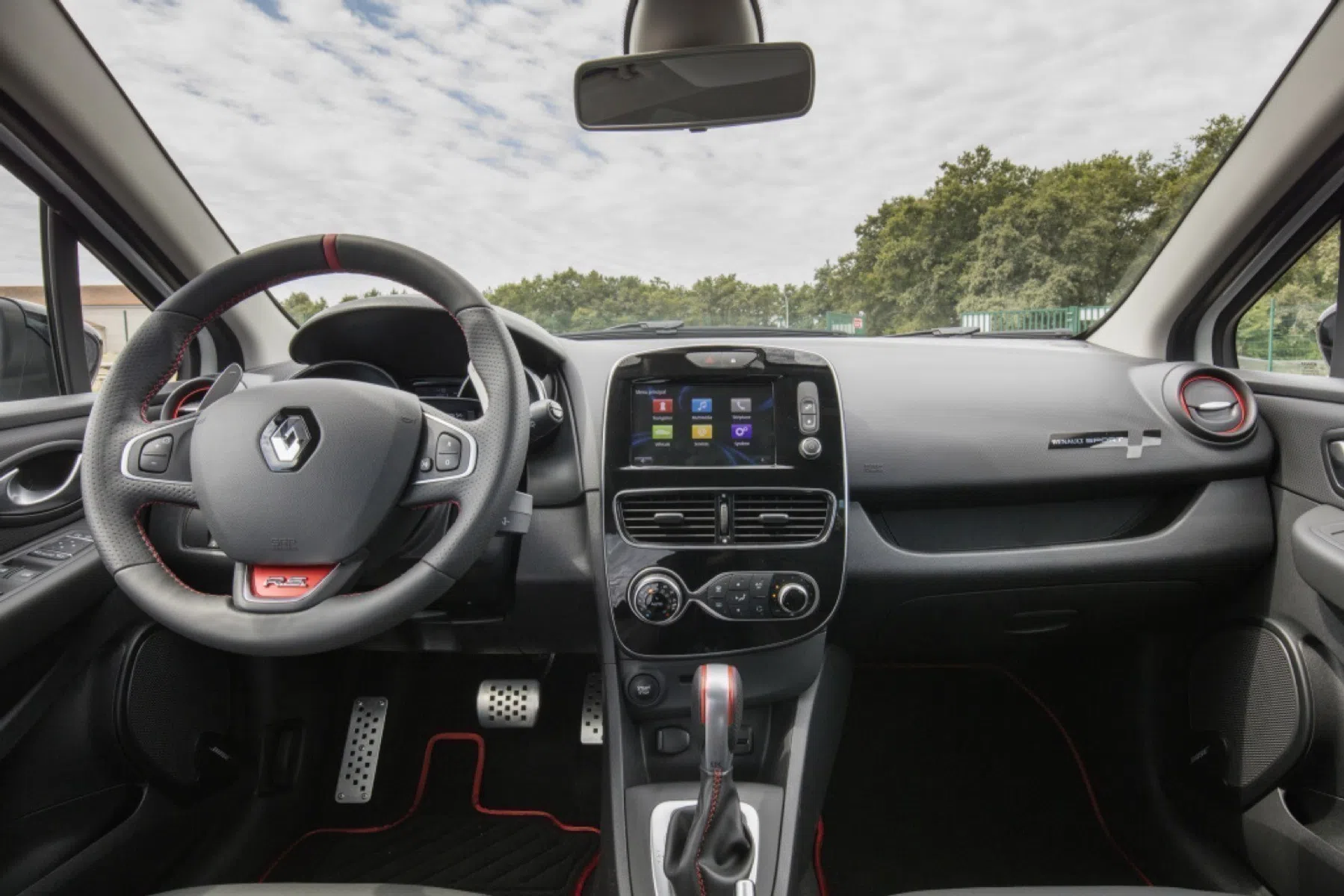vlotte hatchback
