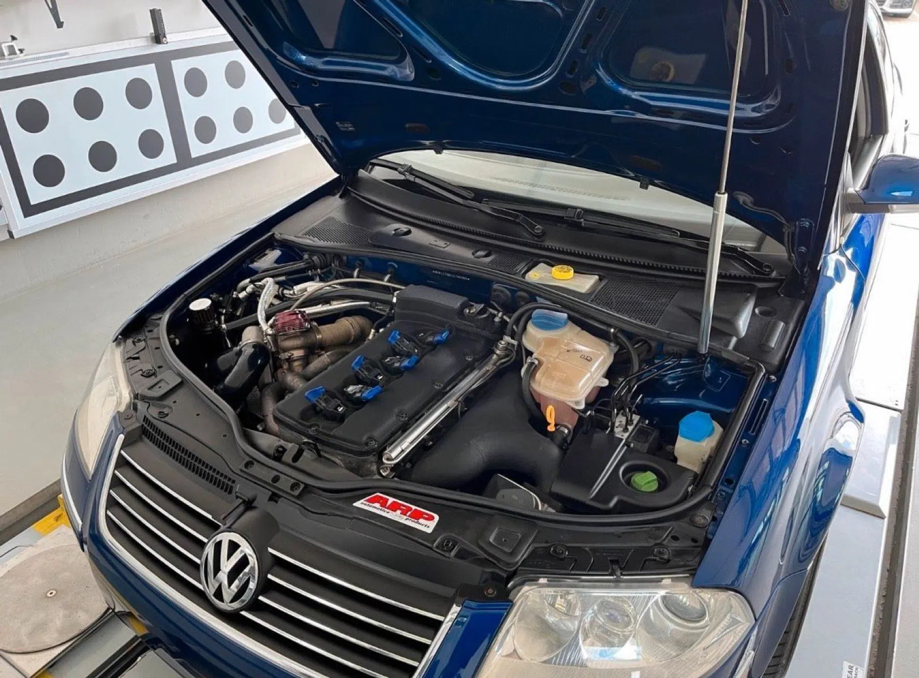 Passat met R32 motor