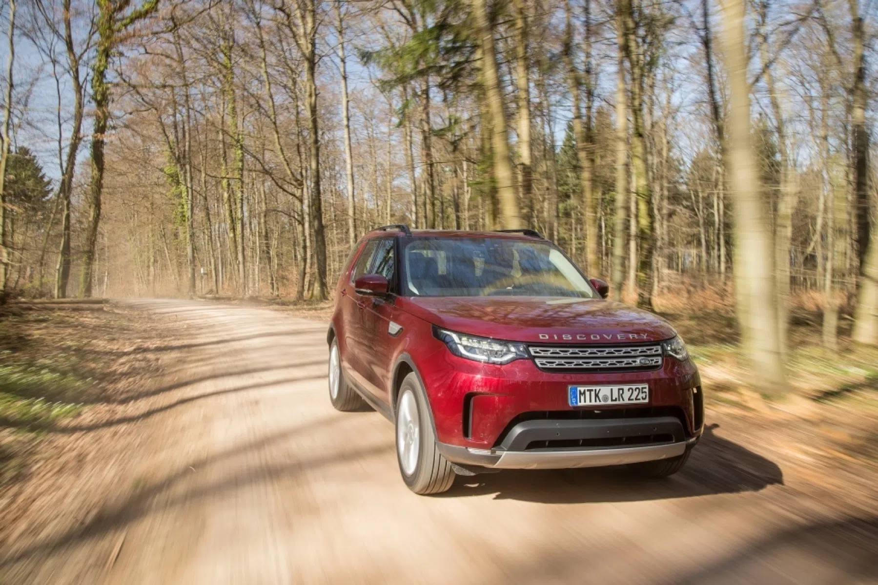 gigantische  SUV met zuinig motortje