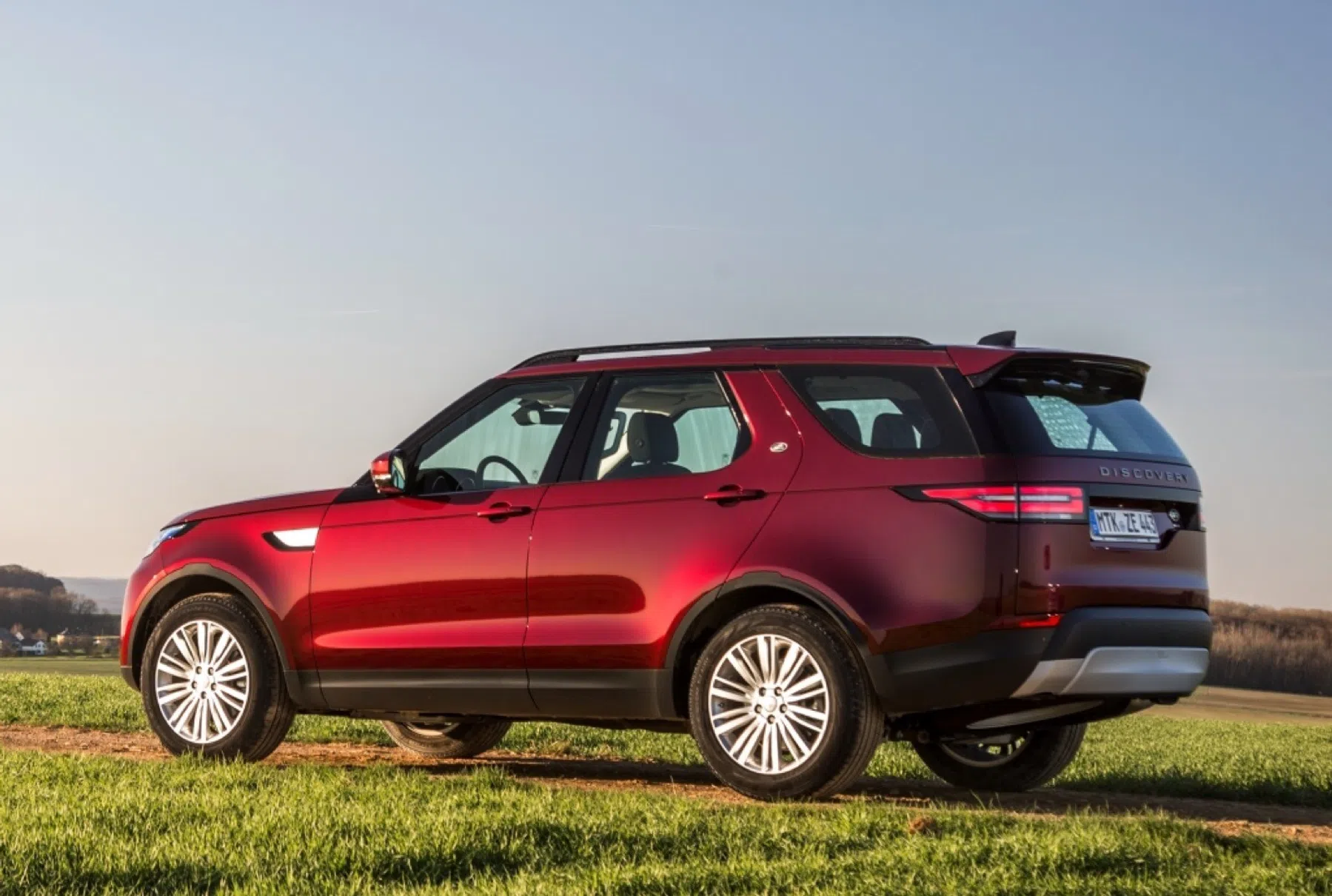 gigantische  SUV met zuinig motortje